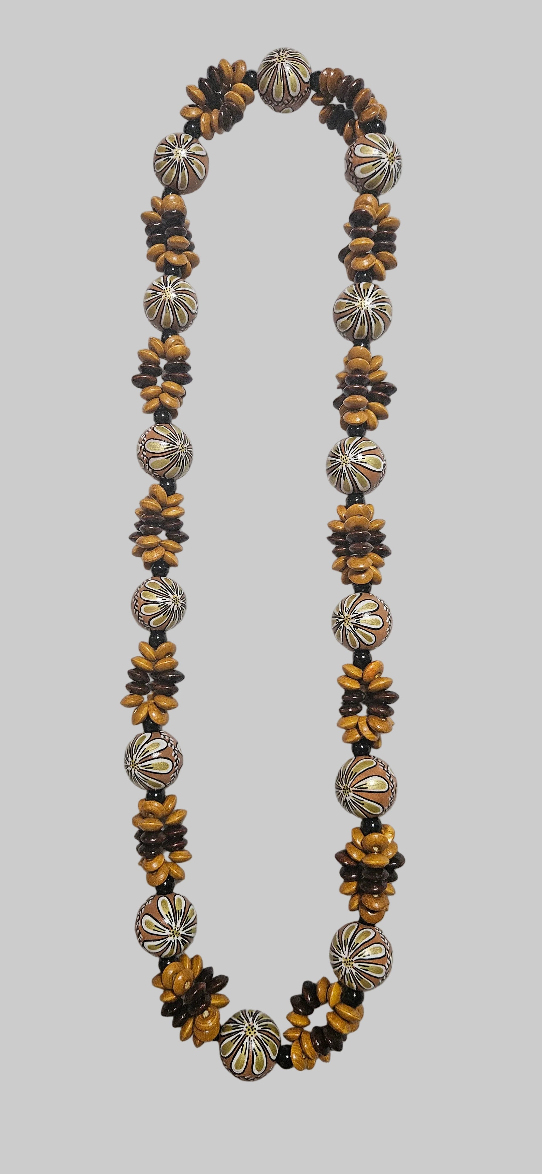 Collier personnalisé en motif de la fleur de Tiaré.