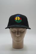 Casquette trucker noir avec filet motif Kanaky.