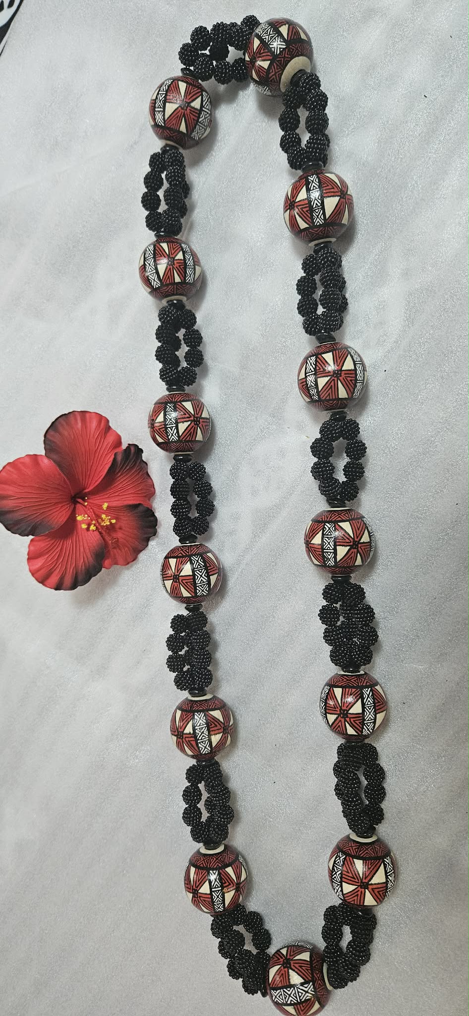 Collier Perles Bois Style Wallis-et-Futuna – Bijou Artisanal