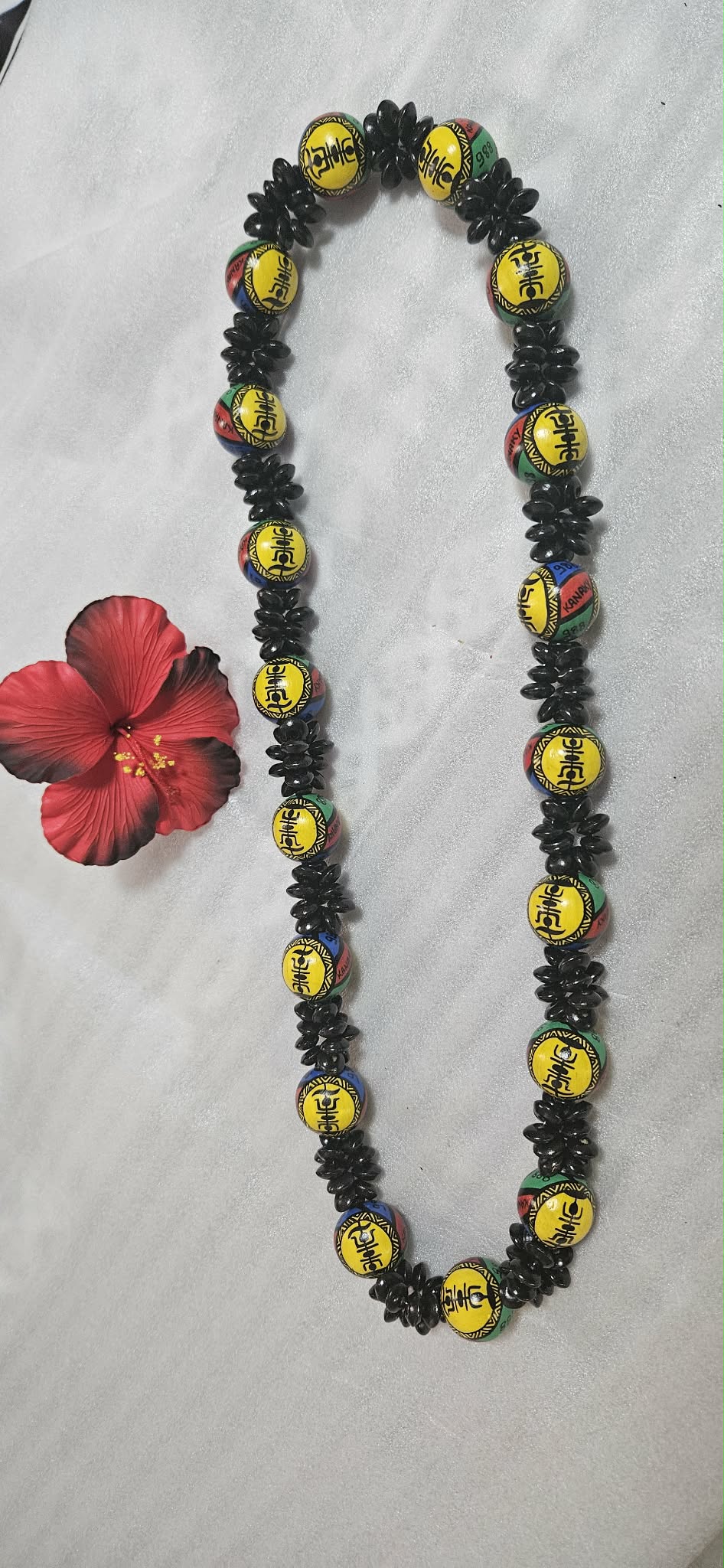 Collier Personnalisé Style Kanaky – Perles Bois Drapeau Kanaky.