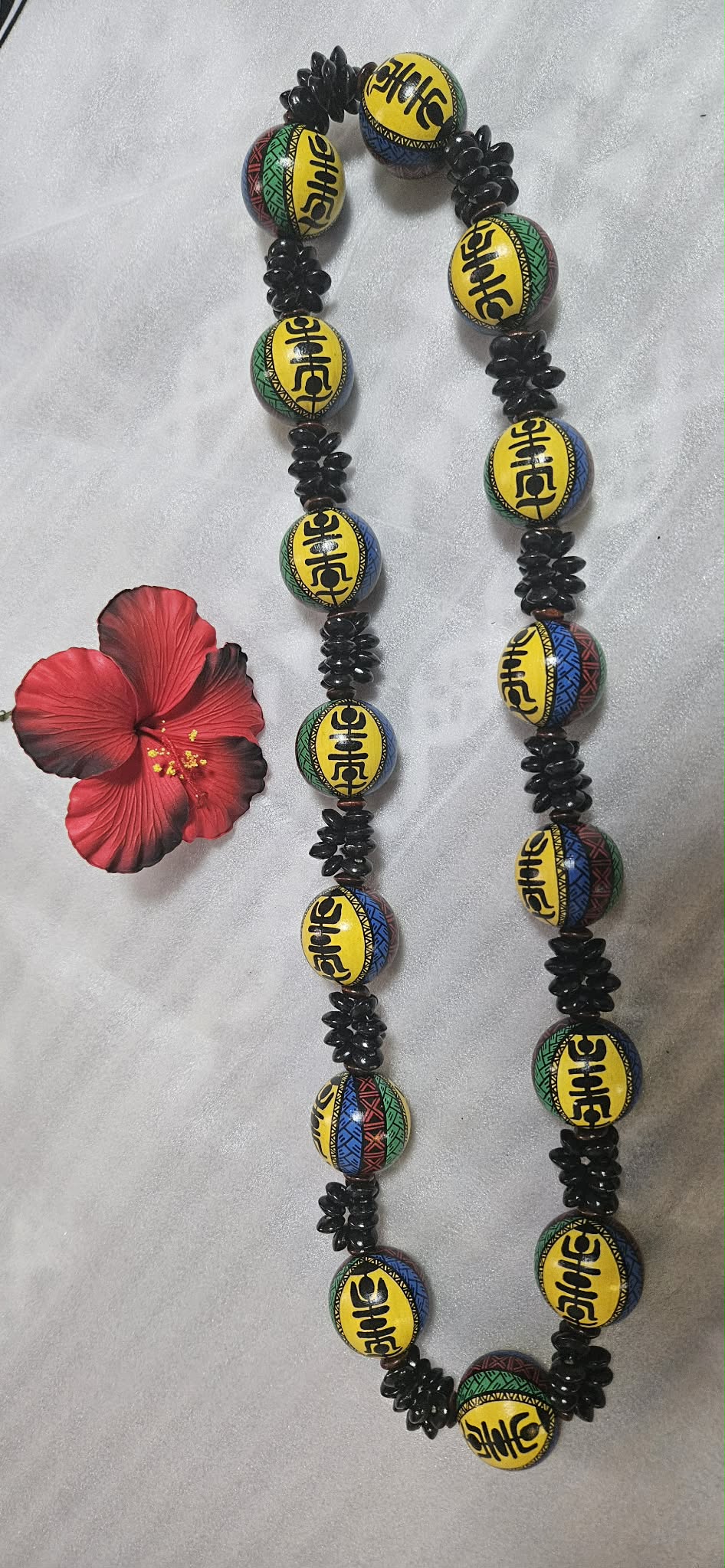 Collier Personnalisé Style Kanaky – Perles Bois Drapeau Kanaky.