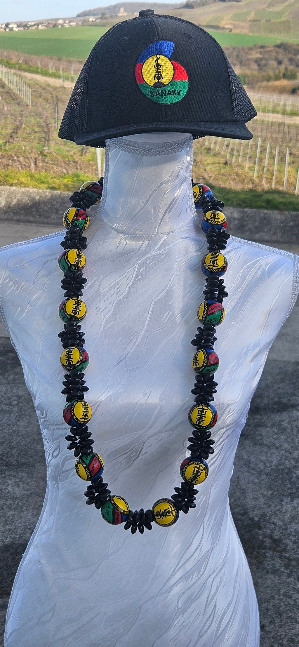 Colliers personnalisés style du pacific Kanaky